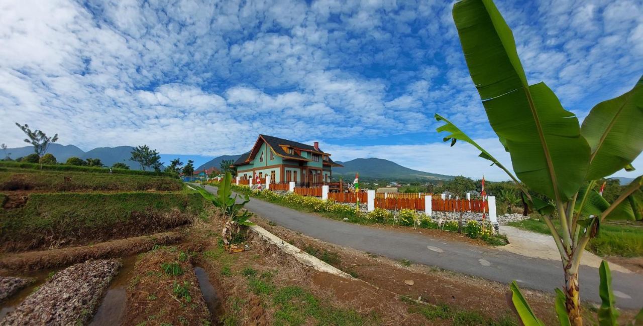 Kopa Hilltop - Family Guest Home Ruteng Zewnętrze zdjęcie